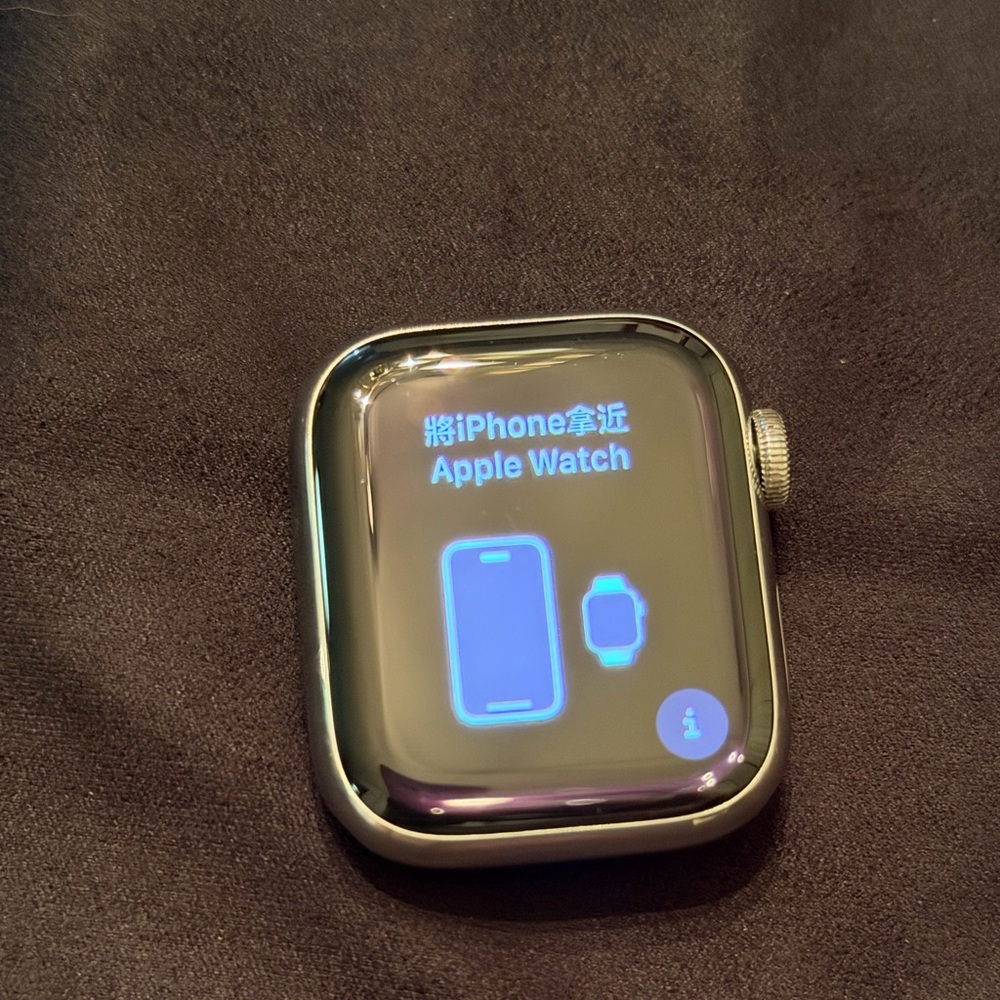 Apple Watch Series 8 41mm Stainless Steel Silver
 Read Description